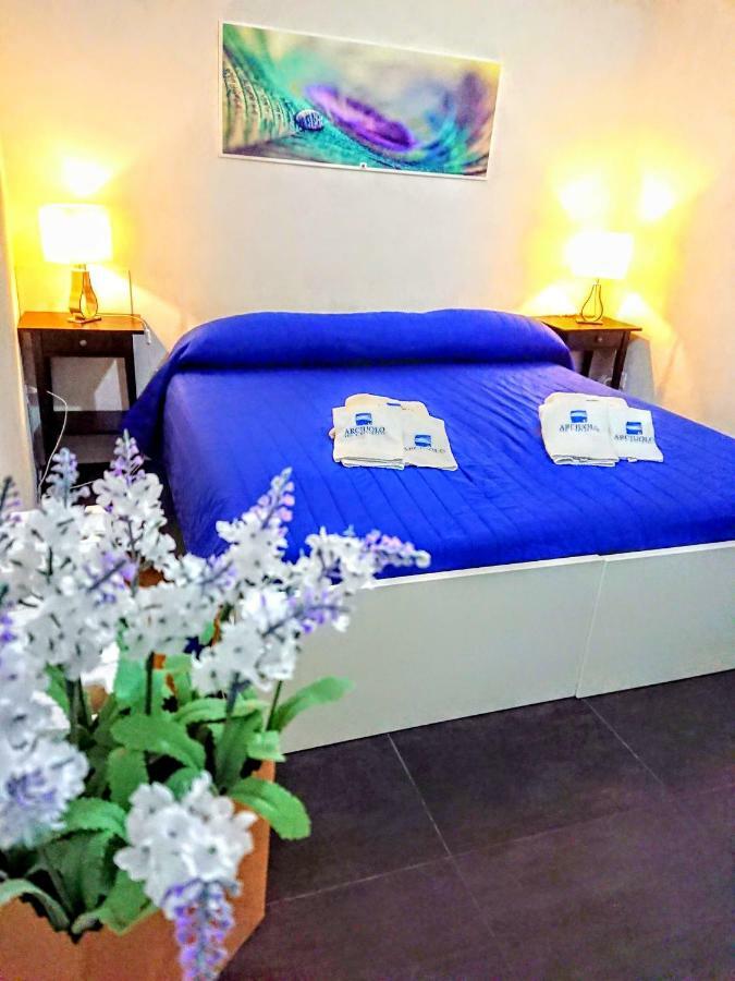 Rooms Gli Arcangeli 2 - Affitti Brevi Italia 圣安吉罗山 外观 照片