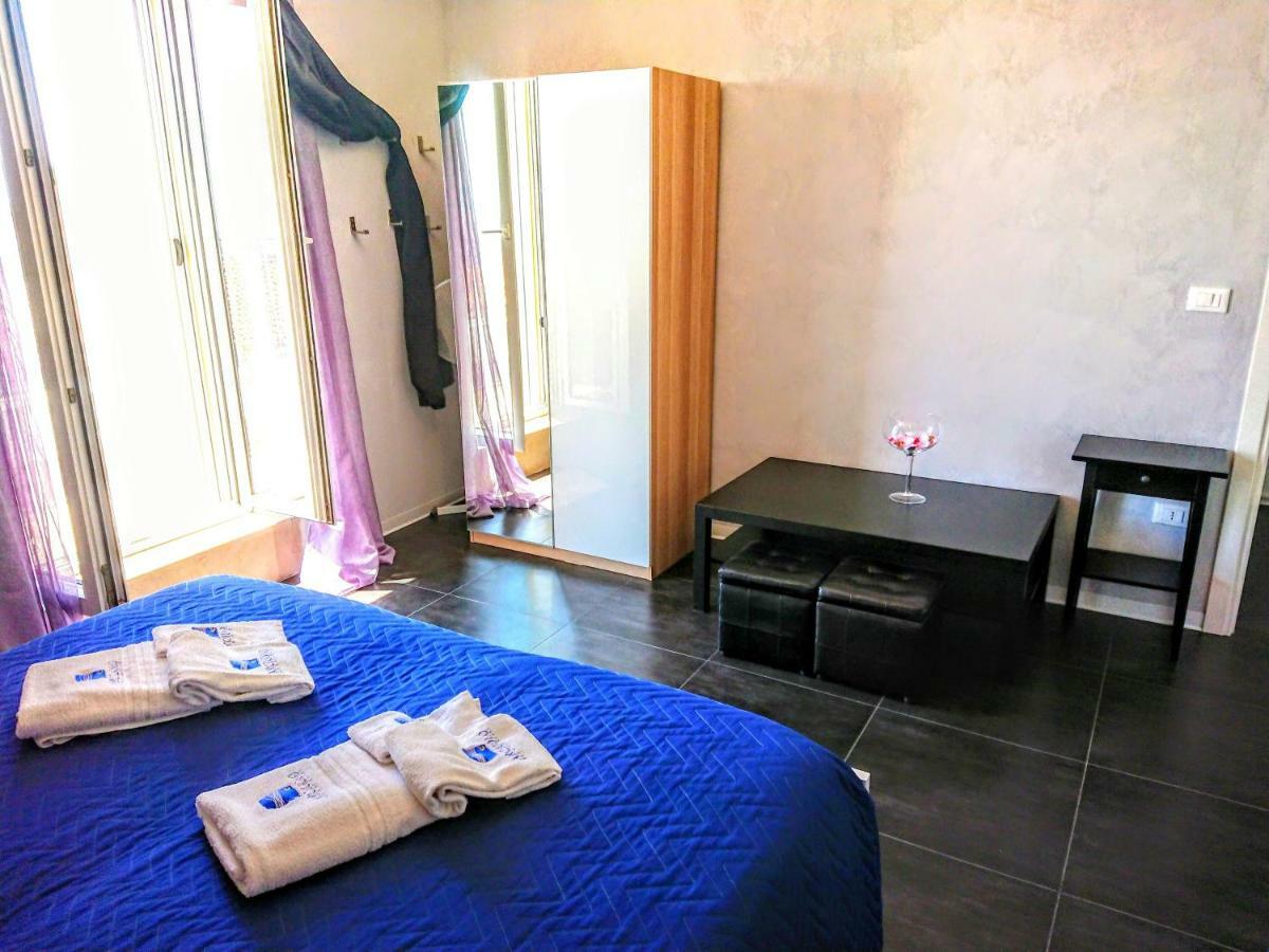 Rooms Gli Arcangeli 2 - Affitti Brevi Italia 圣安吉罗山 外观 照片