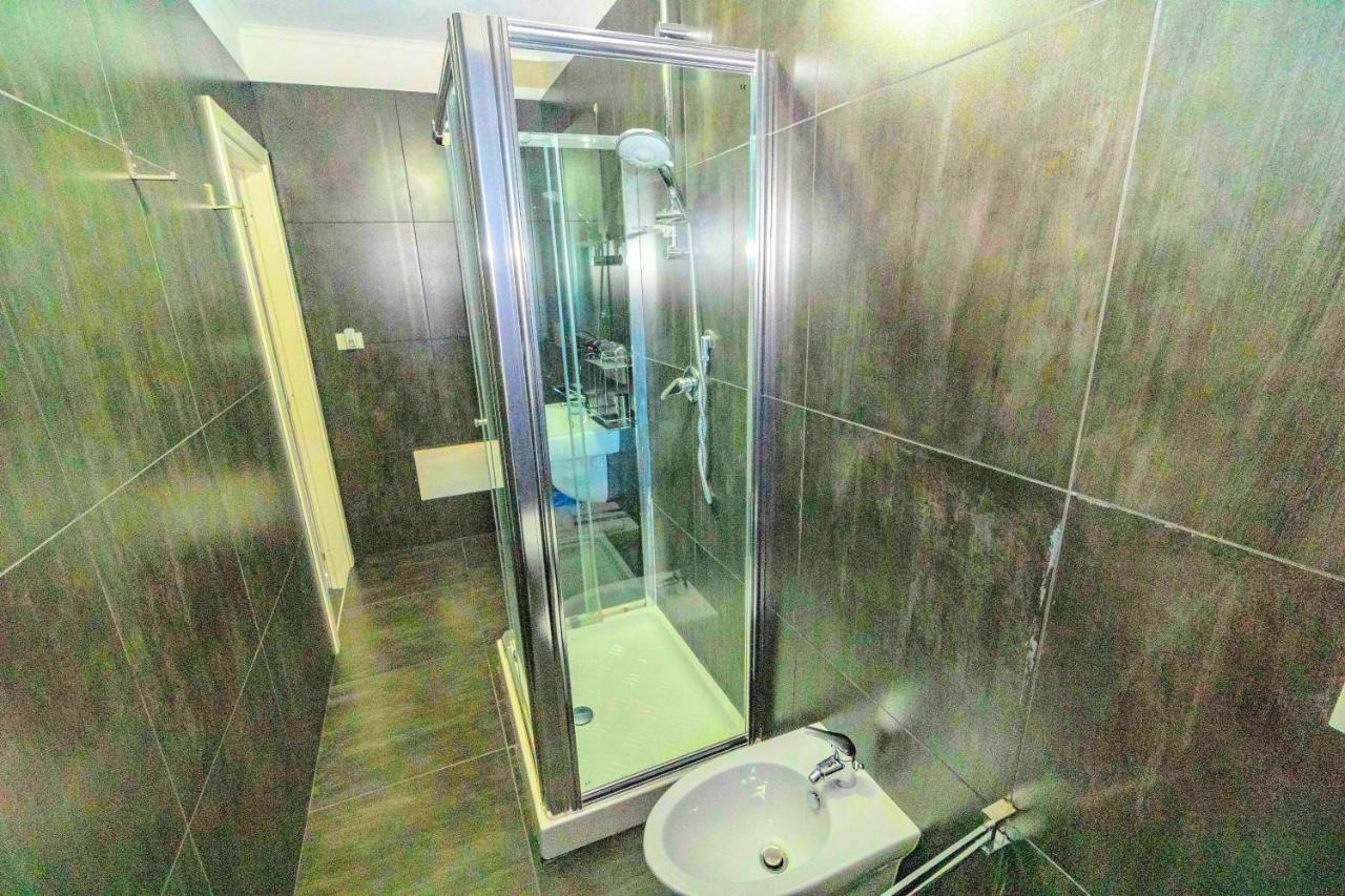 Rooms Gli Arcangeli 2 - Affitti Brevi Italia 圣安吉罗山 外观 照片