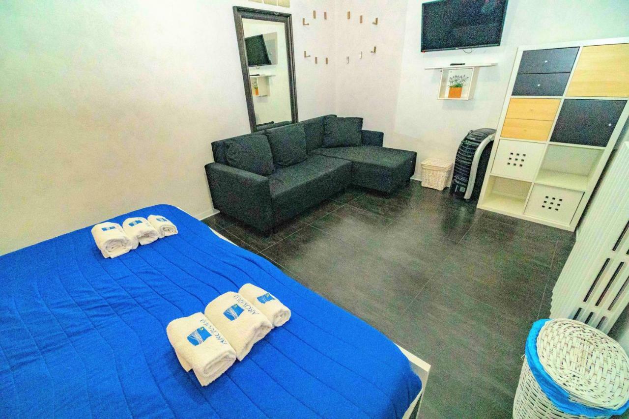 Rooms Gli Arcangeli 2 - Affitti Brevi Italia 圣安吉罗山 外观 照片