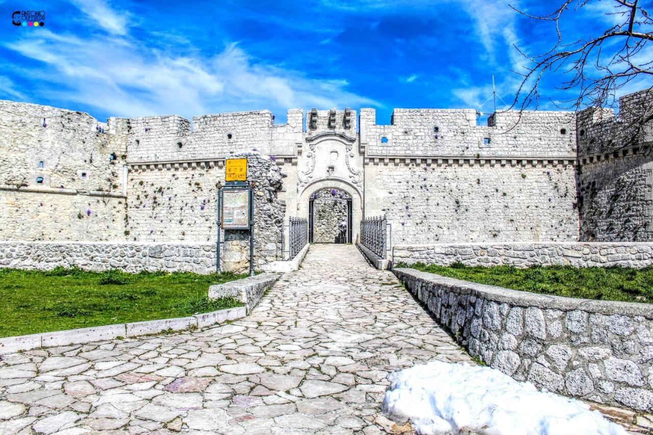 Rooms Gli Arcangeli 2 - Affitti Brevi Italia 圣安吉罗山 外观 照片